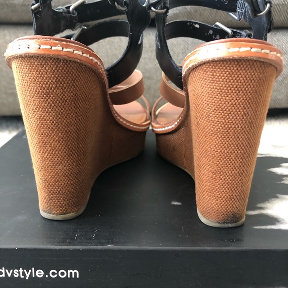 Dolce Vita Wedges - 6.5 - Picture 4 of 9